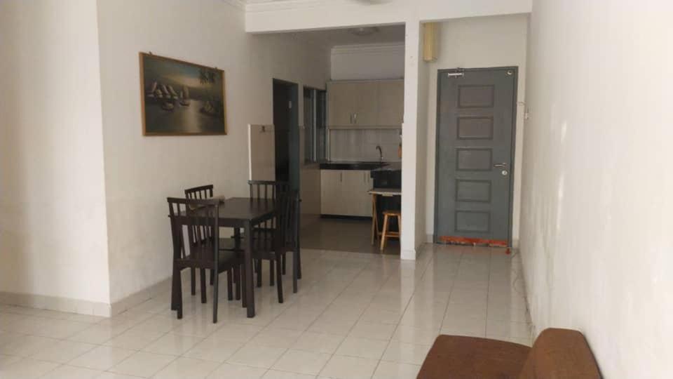 Rizqi Homestay Prima Presint 11 普特拉贾亚 外观 照片
